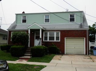 222 Clinton St, Linden, NJ 07036