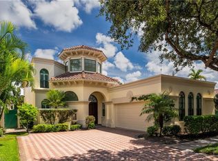 7912 Via Vecchia, Naples, FL 34108