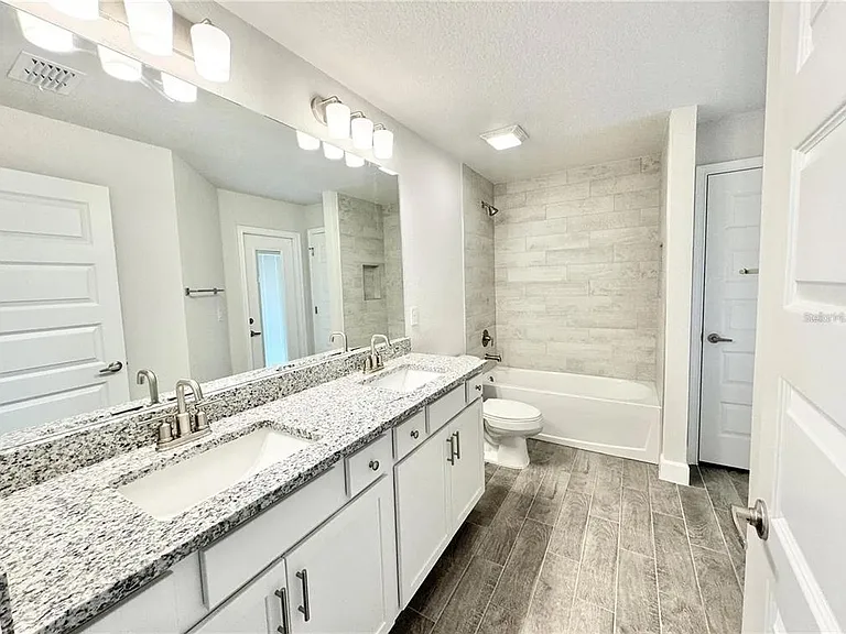 17745 SW 72nd Street Rd — Photo 13