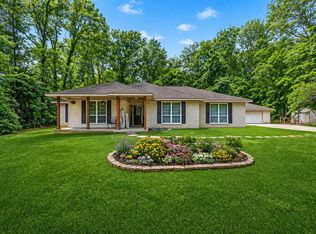17136 Mustang Ln, New Caney, TX 77357