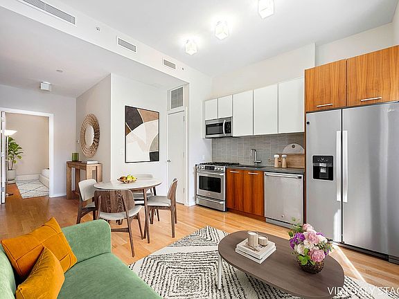 2nd image of 404 Bond St #1