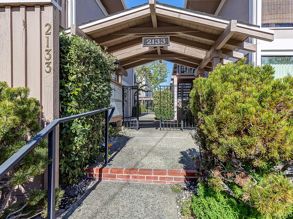 1st image of 2133 Donald Dr APT 19