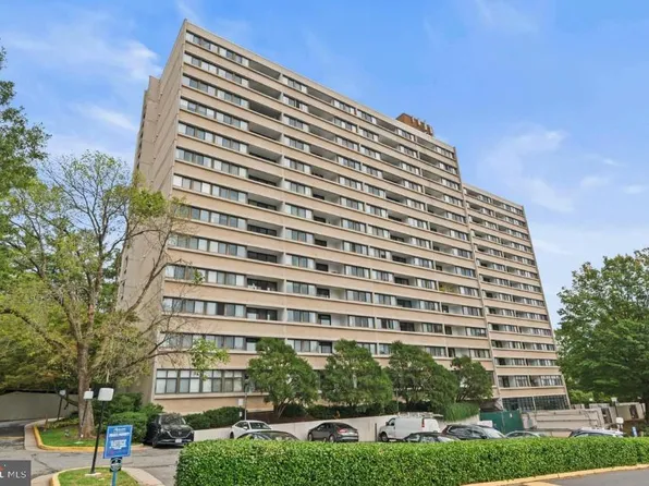 5911 Edsall Rd APT 803, Alexandria, VA 22304