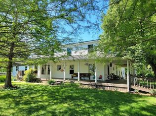 10282 E New Philadelphia Rd, Salem, IN 47167