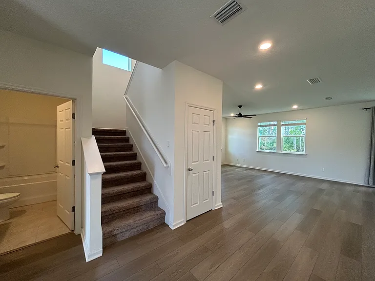 14 Gilded Ct — Photo 8