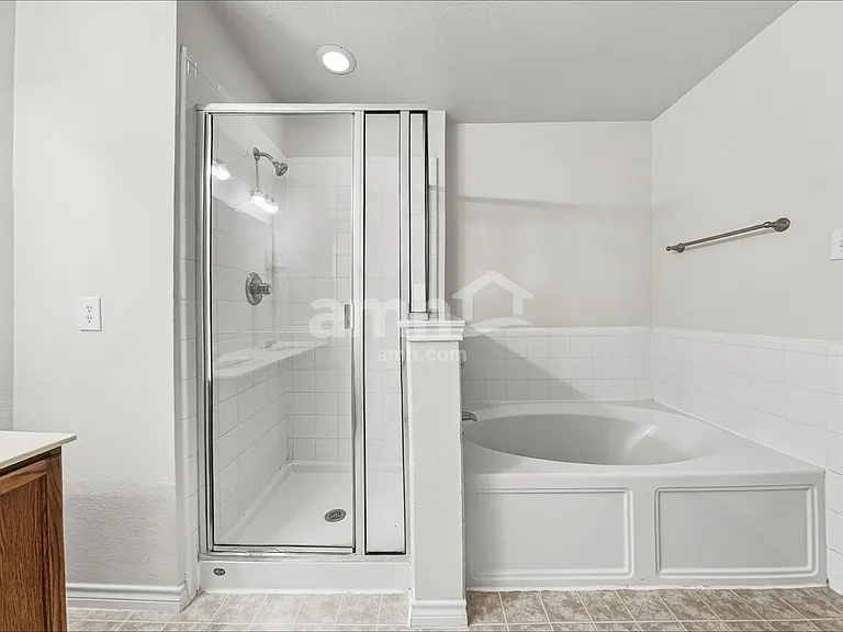 205 Sanctuary Way — Photo 11