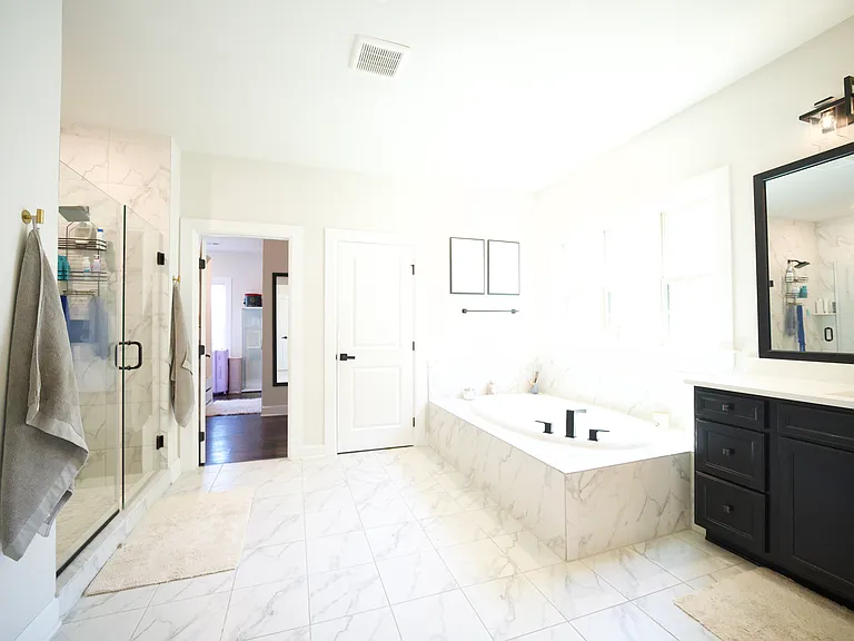 7687 Cross Creek Dr — Photo 10