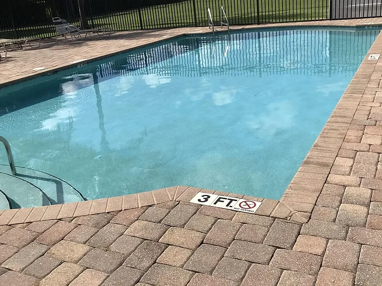 4234 Emerald Vis — Photo 23