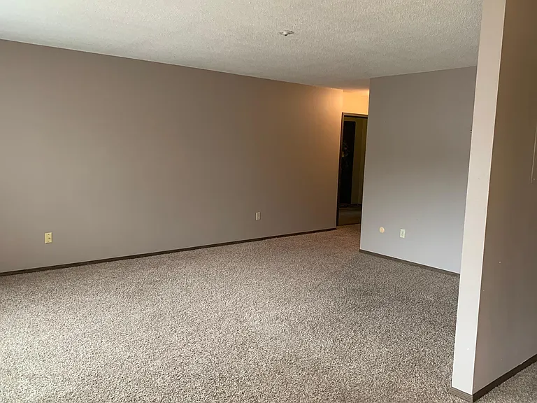 641 S Main Ave #6 — Photo 10
