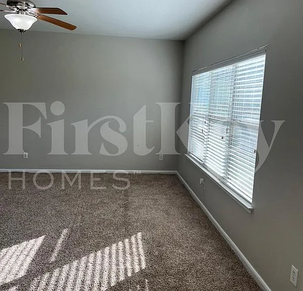 8911 Durham Manor Ln — Photo 6