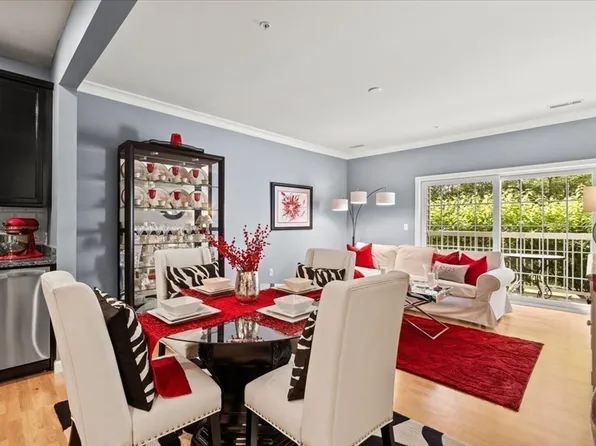 428 John Mahar Hwy #108, Braintree, MA 02184