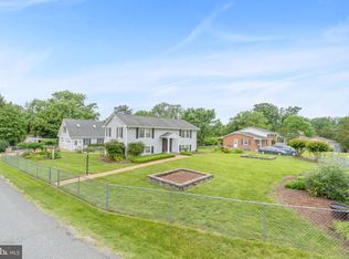 101 Deerwood Dr, Charlottesville, VA 22911