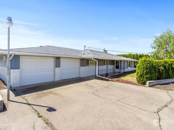 3504 Ahtanum Road, Yakima, WA 98903