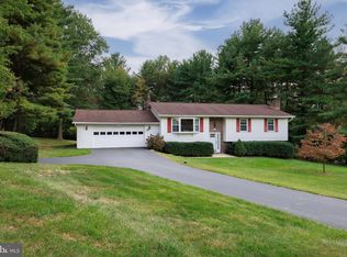2813 Rainbow Dr, Westminster, MD 21157