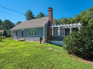 8 Central St, Stoughton, MA 02072