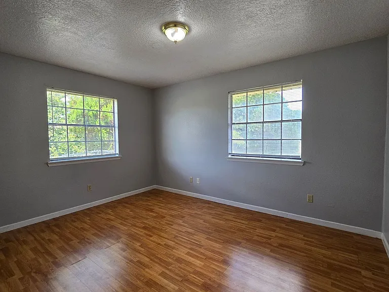 230 Mighty Oak Ln — Photo 22