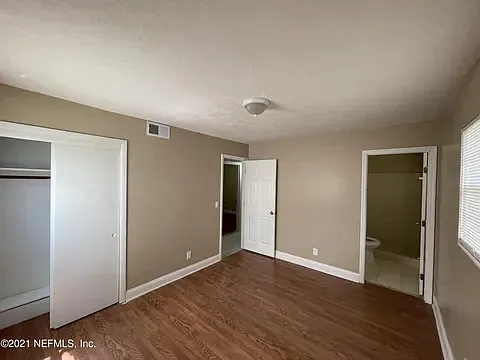 2856 Beachwood Blvd — Photo 14