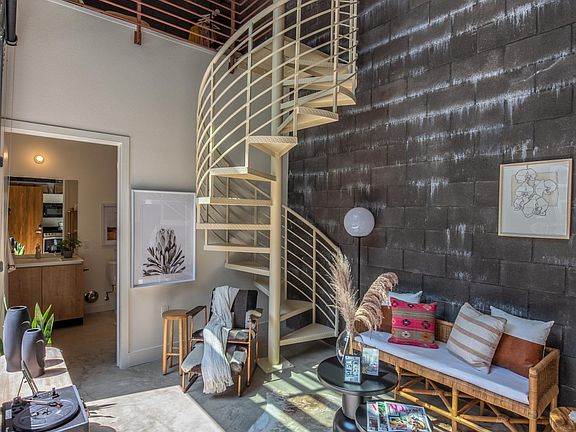 2nd image of 3593 Adams Ave #4