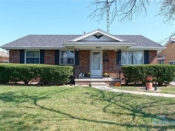 4422 283rd St, Toledo, OH 43611