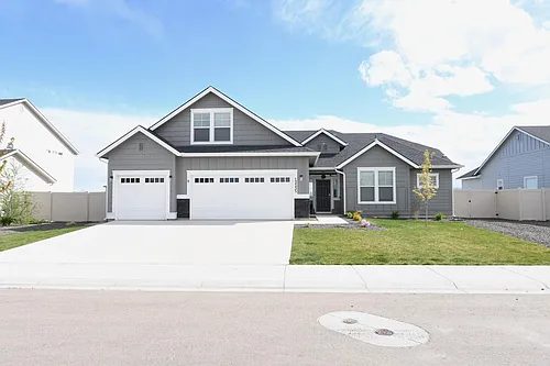 13335 Atlas St Photo 1