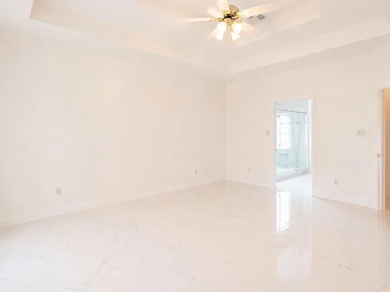 423 Blossomwood Dr — Photo 17