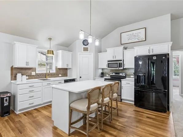 15335 NW 131st St, Platte City, MO 64079