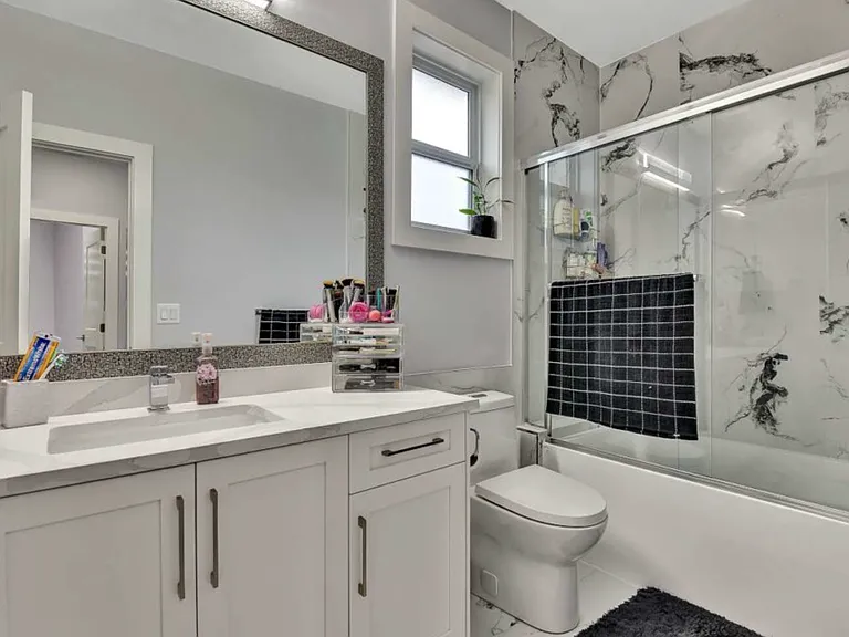 2024 Olive Way — Photo 7