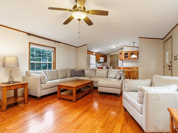 5th image of 139 Rockingham Road #24