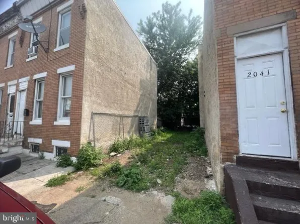 2039 Granite St, Philadelphia, PA 19124