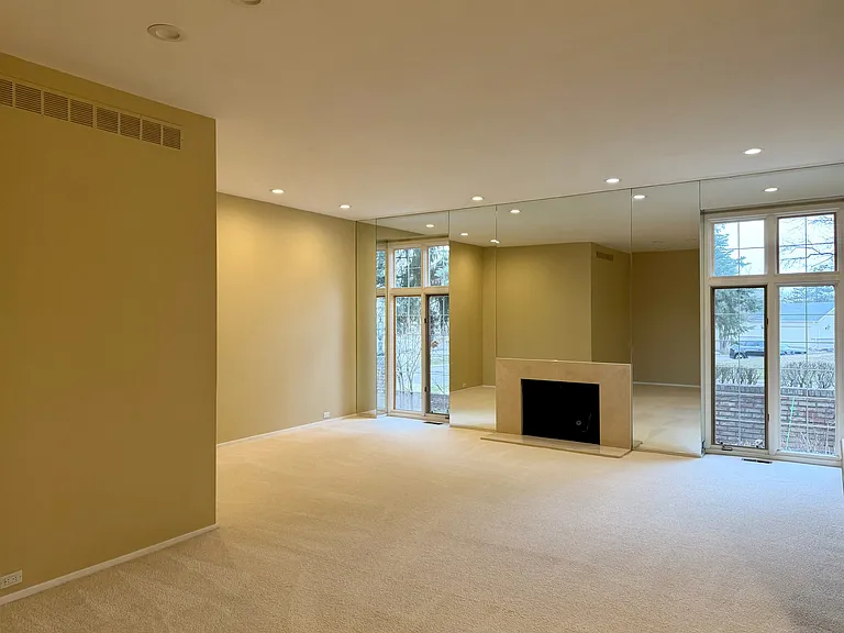 6337 Celeste Rd #51 — Photo 6