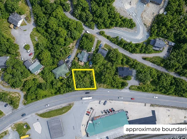 2 Bedford Hwy #B, Halifax, NS B3M 2J2