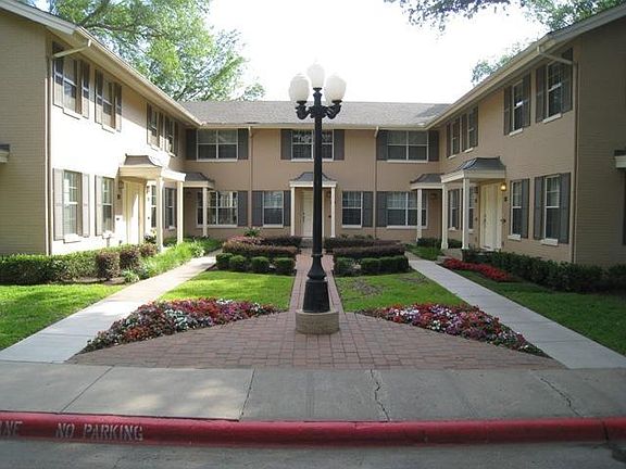 2nd image of 4717 Bradford Dr #4717B