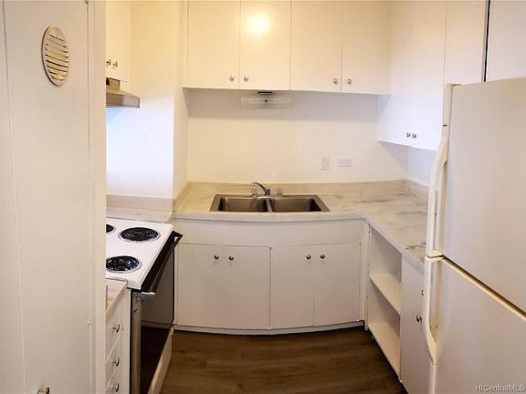 2nd image of 731 Amana St APT 901