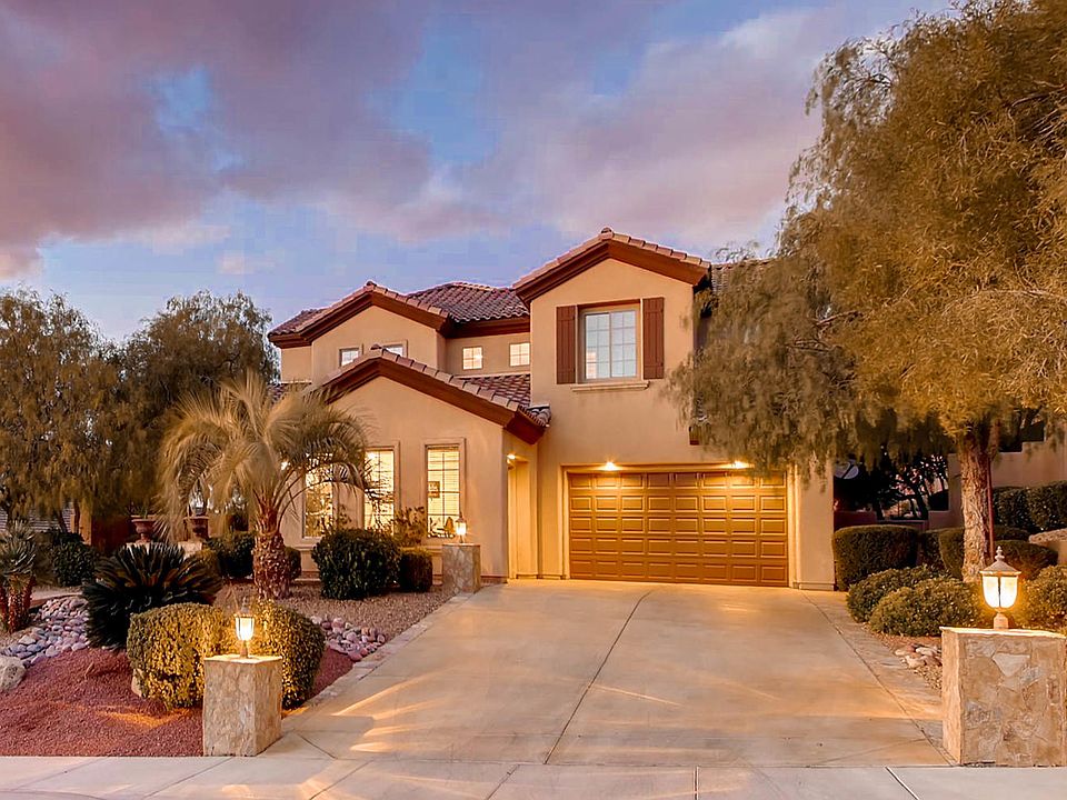 1st image of 44 Stonemark Dr