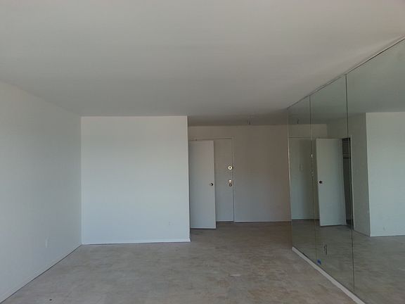 2nd image of 740 E Broadway APT 5R