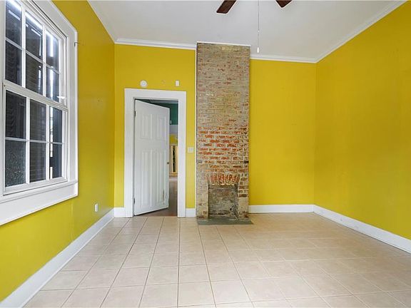 5th image of 814 Nunez St