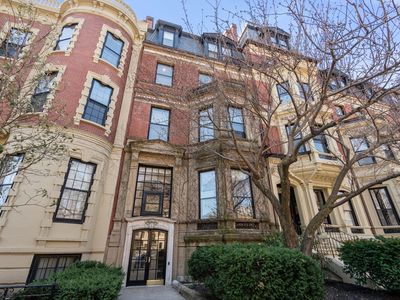 62 Commonwealth Ave APT 8, Boston, MA, 02116