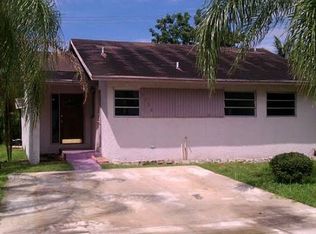 5733 Wiley St, Hollywood, FL 33023