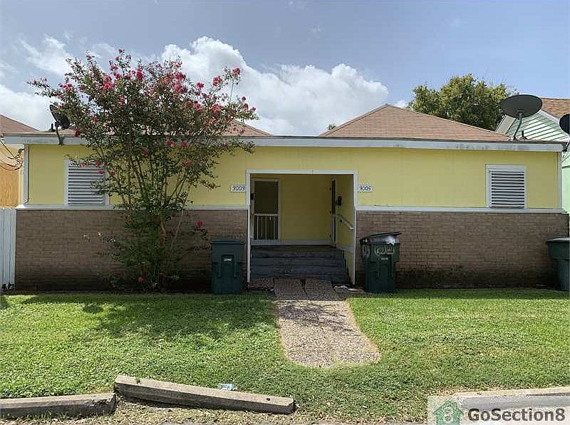 1st image of 3003 Avenue L #1