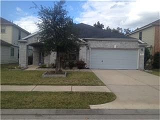 2nd image of 223 Remington Heights Dr