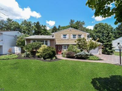 10 Sycamore Ter, Springfield, NJ, 07081