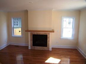 2nd image of 409 Kings Hwy