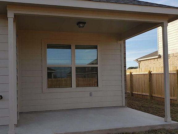 4th image of 21505 Bird Wing Dr