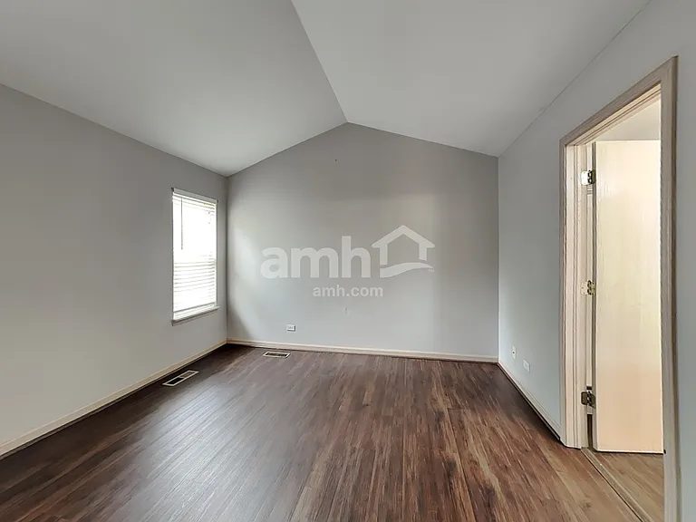 400 Galvin Pkwy — Photo 11