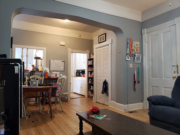 2nd image of 939 Jenifer St APT 1