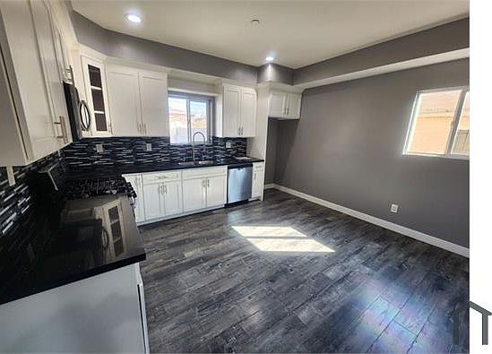 3rd image of 629 W 83rd St #629