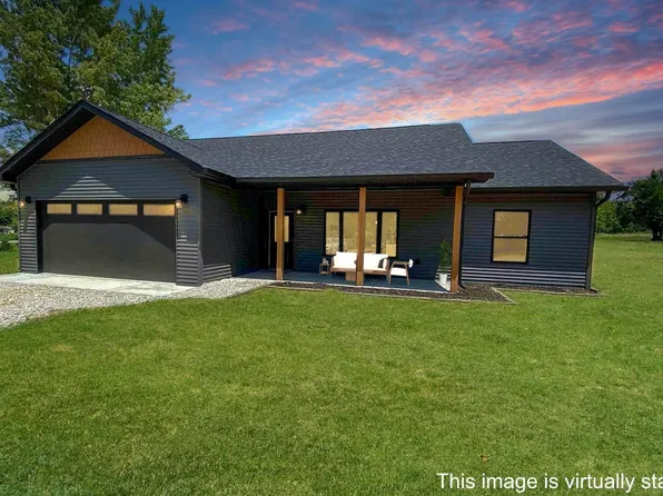 16 Trinton Ave, Bedford, IN 47421