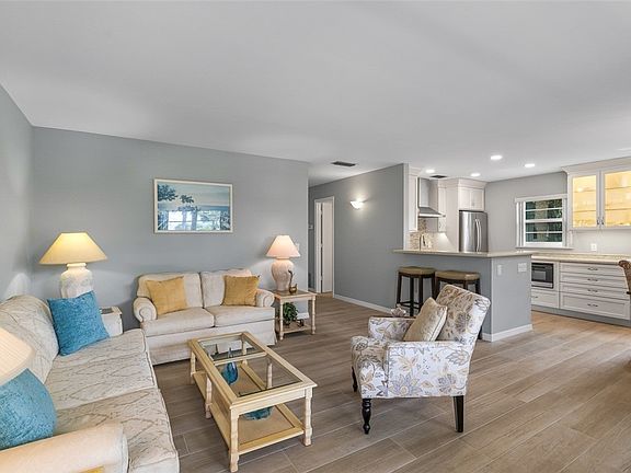 5th image of 43 Vista Gardens Trl APT 206