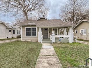 843 Bailey Ave, San Antonio, TX 78210