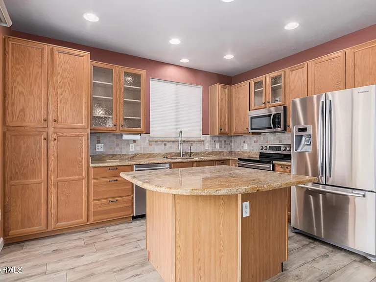 204 W Mountain Sage Dr — Photo 16